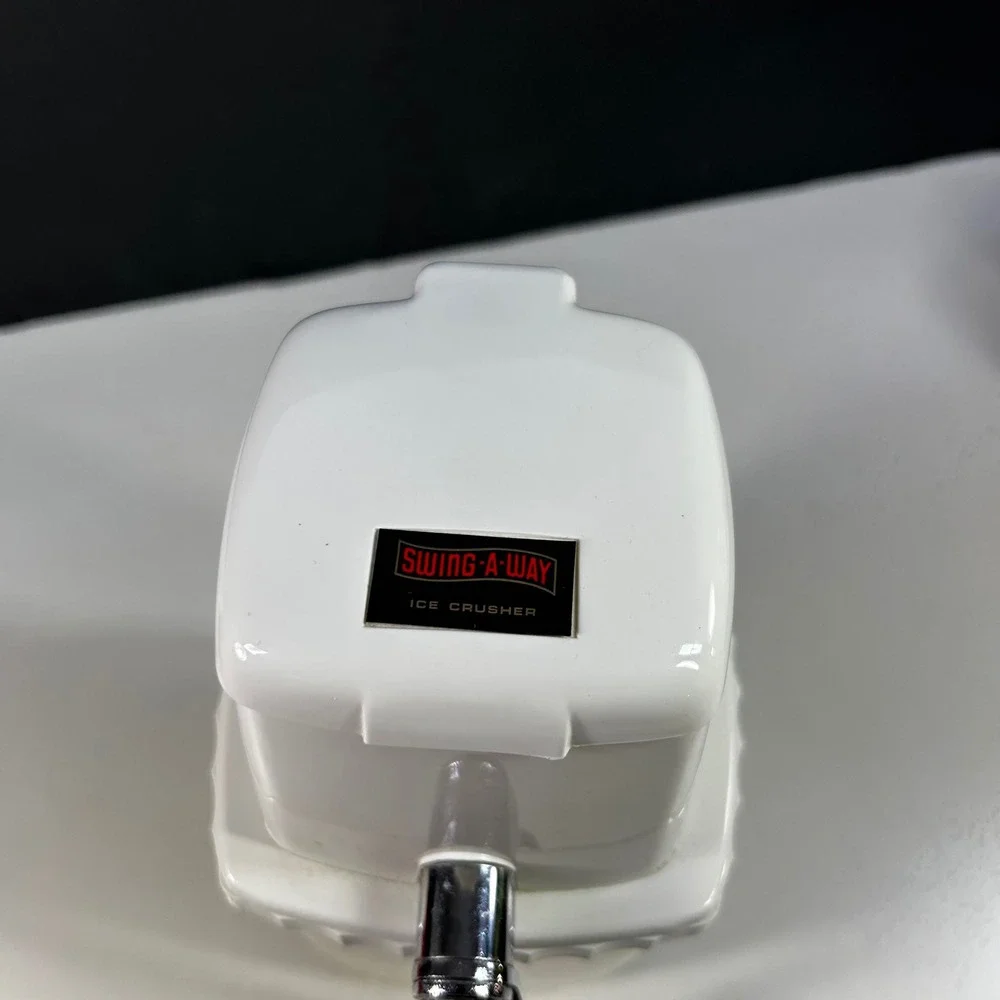 Swing-A-Way‎ Manual Ice Crusher White Vintage Hand Crank Coarse Fine Settings